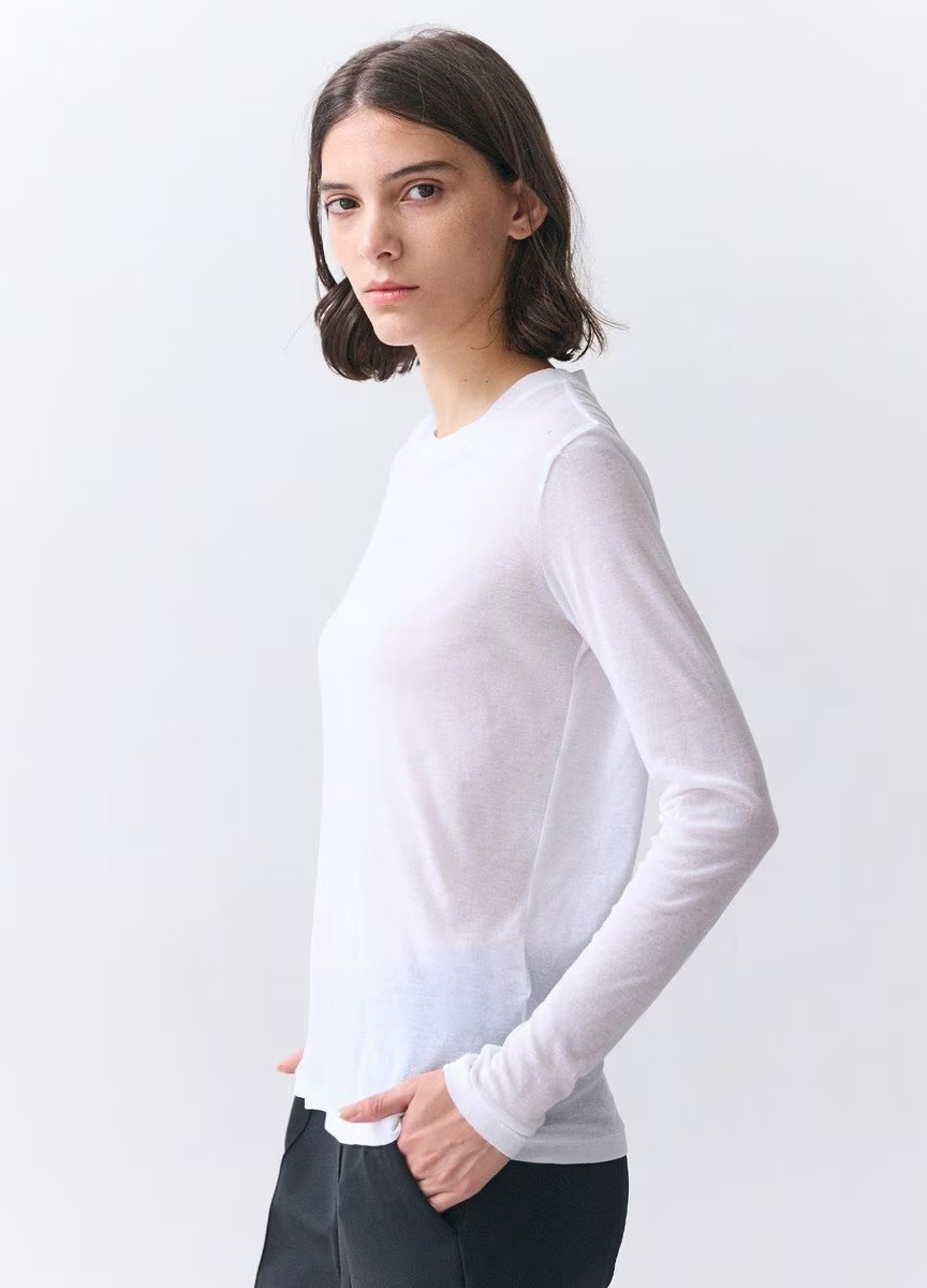 透膚絲光經典圓領上衣